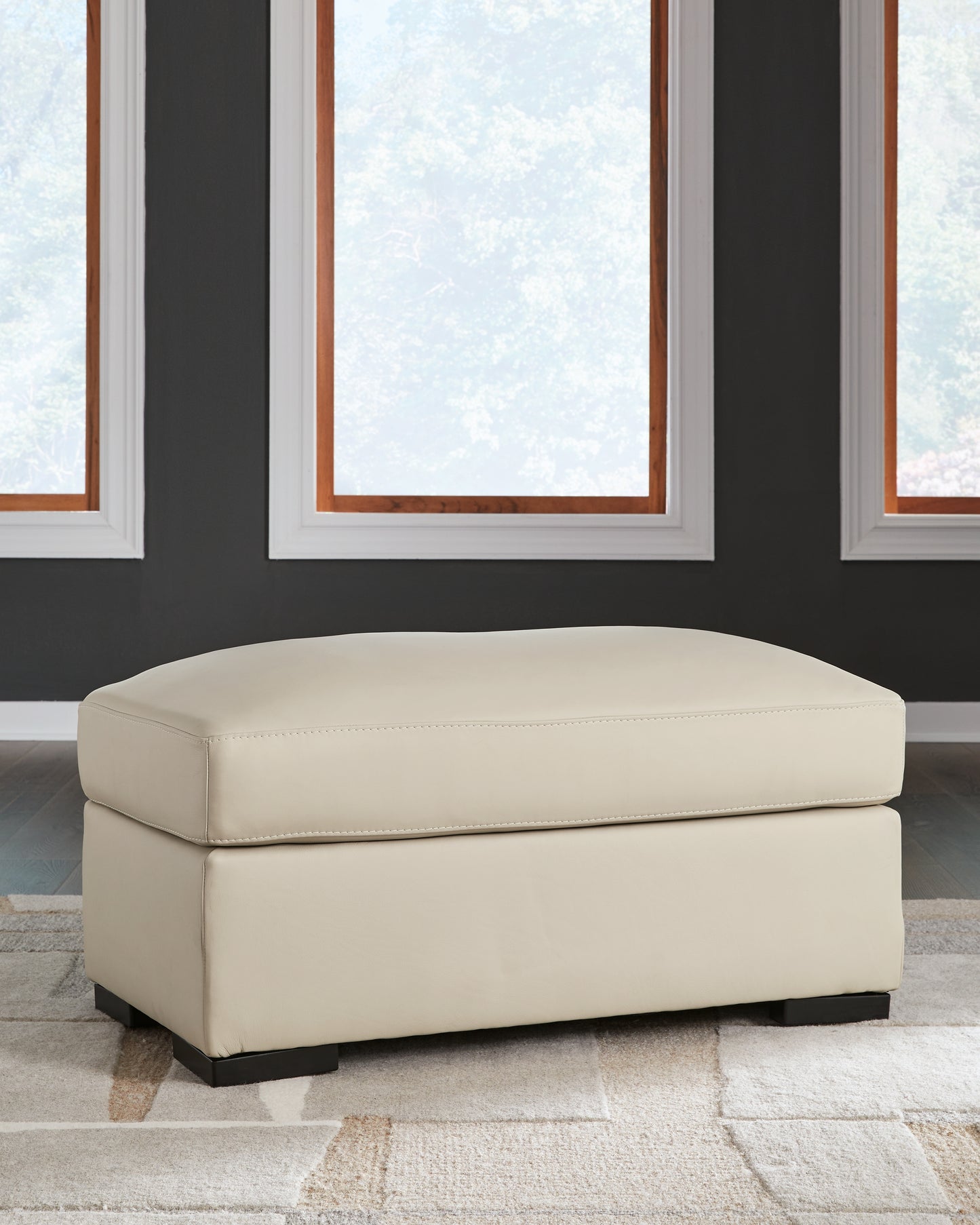 Auburndale Furniture Outlet - Ashley Furniture - Treasure Trove Living Room - Ottoman / Almond - 1930414