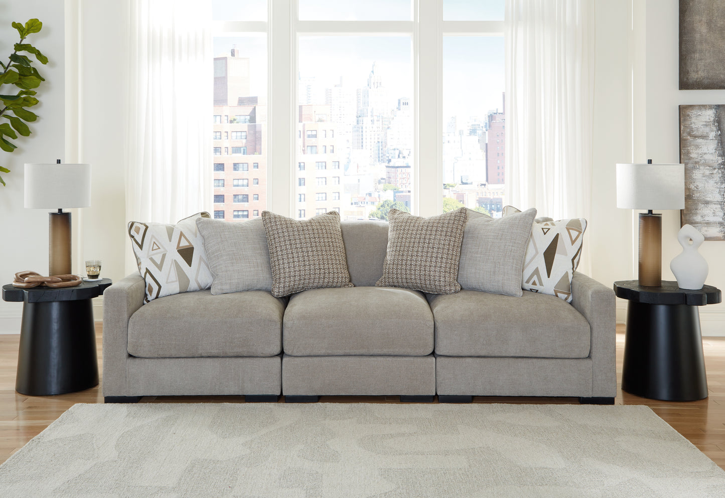 Auburndale Furniture Outlet - Ashley Furniture - Aslan Court Sectional - RAF 3-Piece Sofa Sectional / Pebble - 20305S2