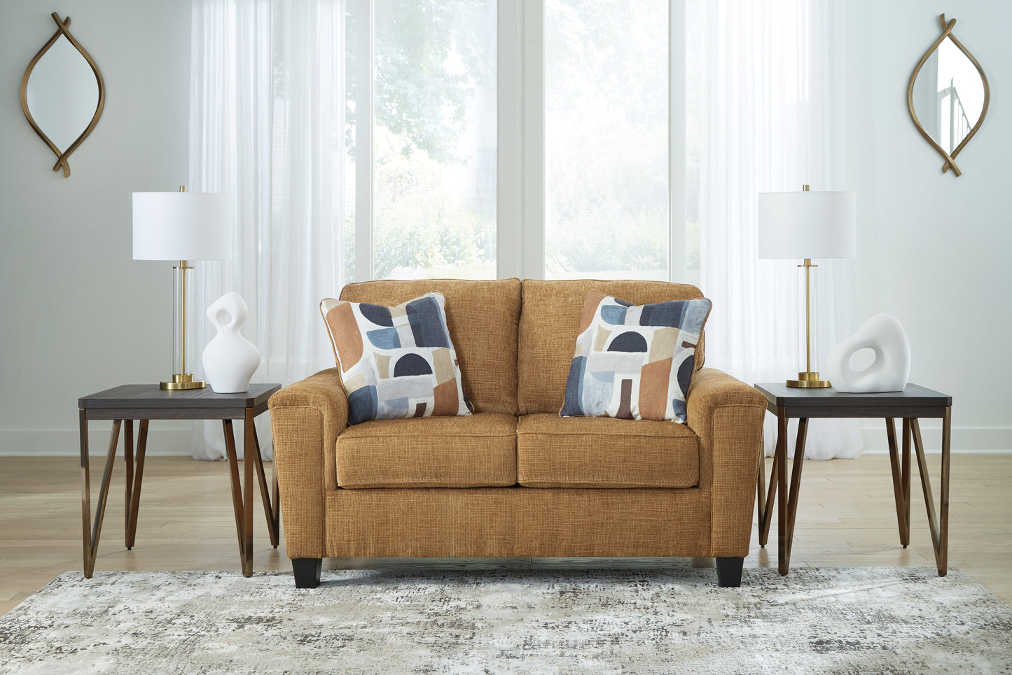 Auburndale Furniture Outlet - Ashley Furniture - Erinslane Living Room - Loveseat / Honey - 2520735