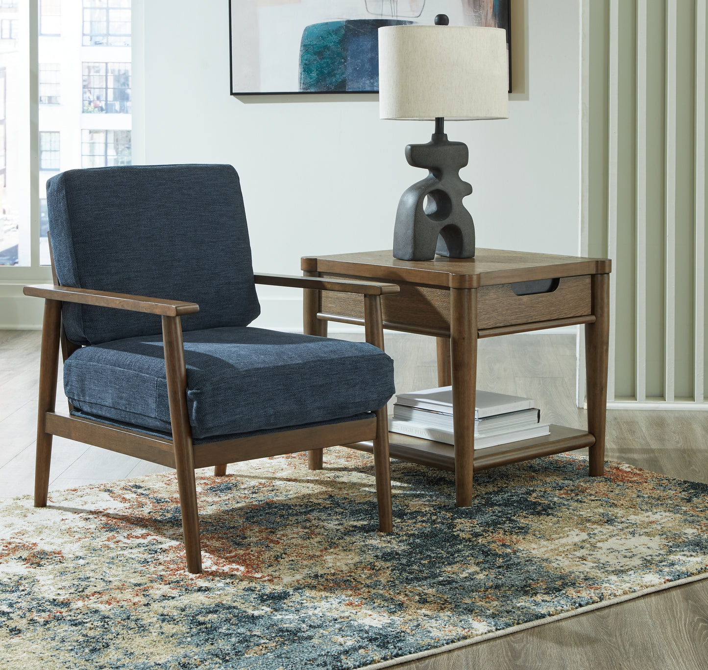 Auburndale Furniture Outlet - Ashley Furniture - Bixler Living Room - Showood Accent Chair / Navy - 2610660