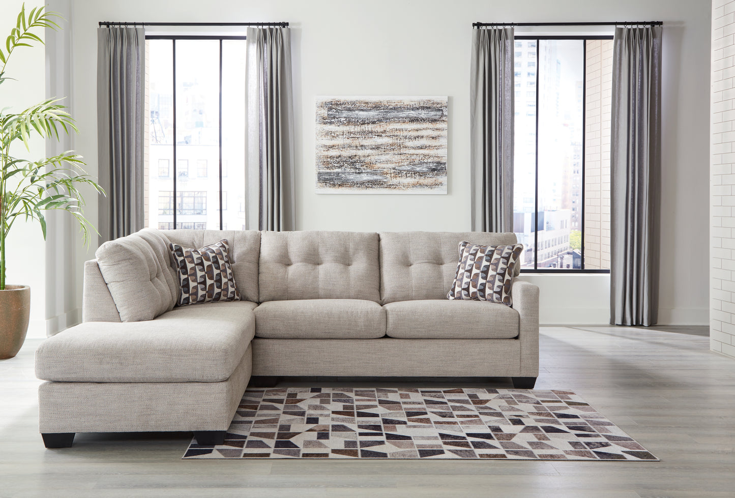 Auburndale Furniture Outlet - Ashley Furniture - Mahoney Sectional - RAF 2-Piece Sectional with Chaise / Pebble - 31004S1