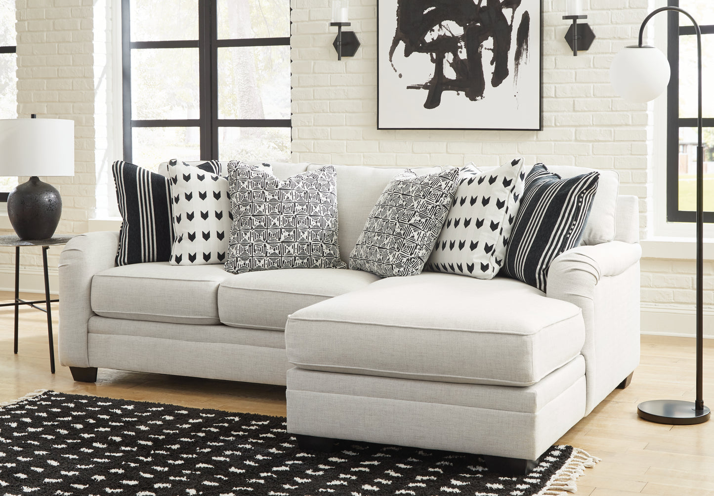 Auburndale Furniture Outlet - Ashley Furniture - Huntsworth Sectional - RAF 2-Piece Sectional with Chaise / Dove Gray - 39702S2