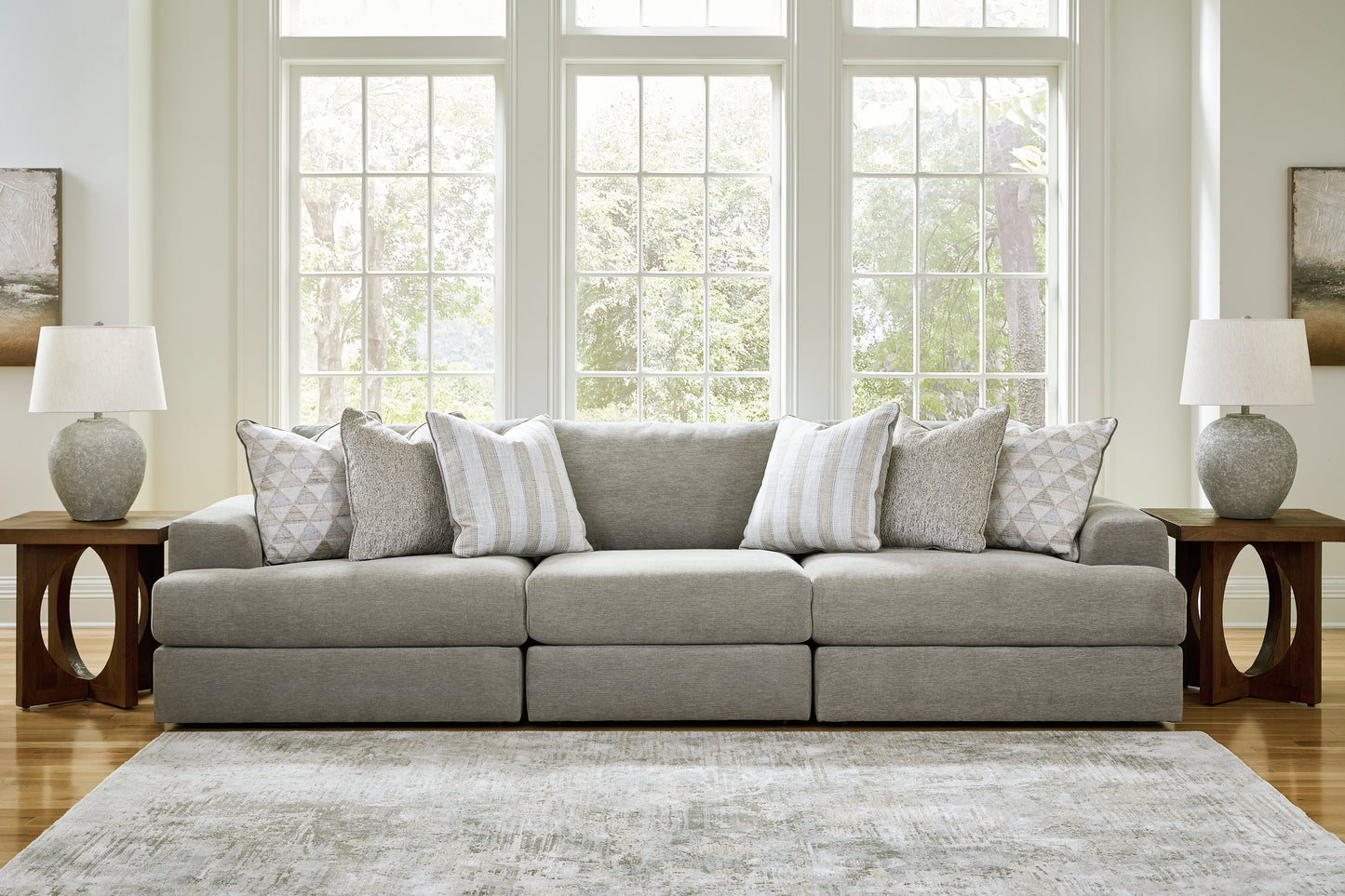 Auburndale Furniture Outlet - Ashley Furniture - Avaliyah Sectional - RAF 3-Piece Sectional Sofa / Ash - 58103S2