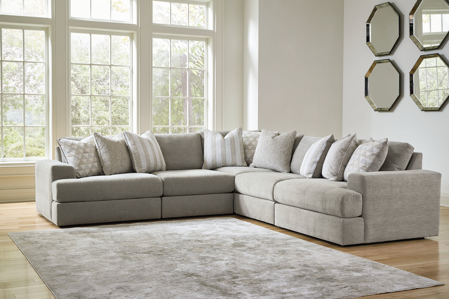 Auburndale Furniture Outlet - Ashley Furniture - Avaliyah Sectional - RAF 5-Piece Sectional / Ash - 58103S6