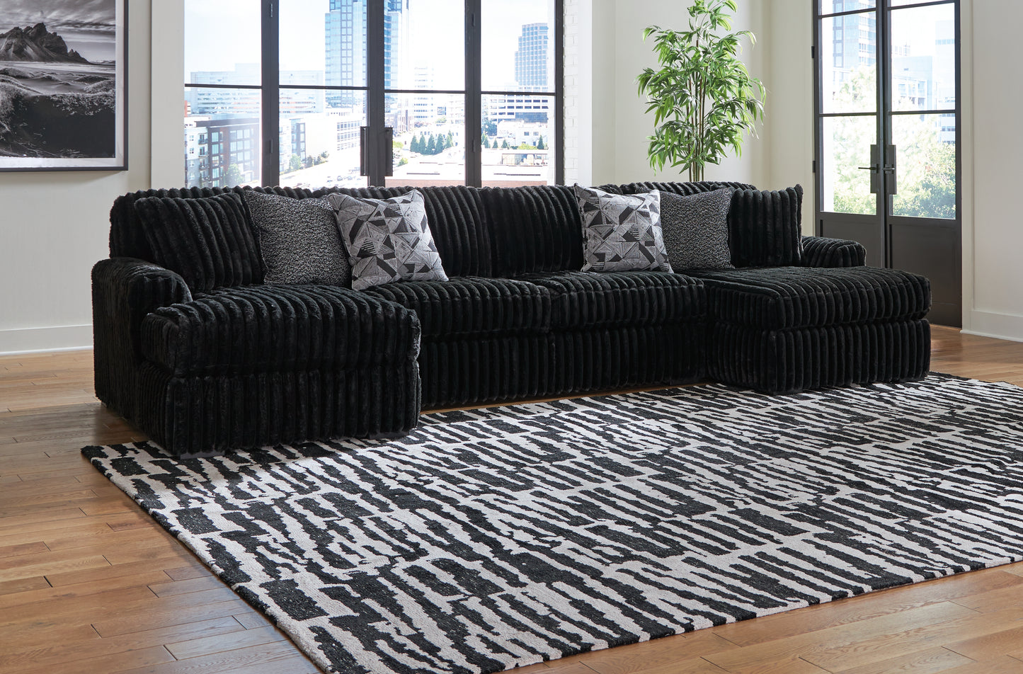 Auburndale Furniture Outlet - Ashley Furniture - Midnight-Madness Sectional - RAF 3-Piece Sectional with Chaise / Onyx - 98103S5