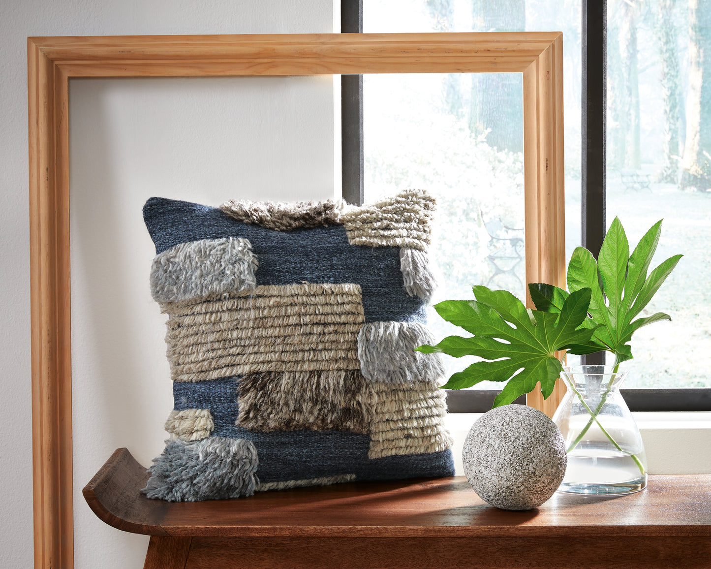 Auburndale Furniture Outlet - Ashley Furniture - Gibbend Pillows - Pillow (4/CS) / Blue/Gray/White - A1000926