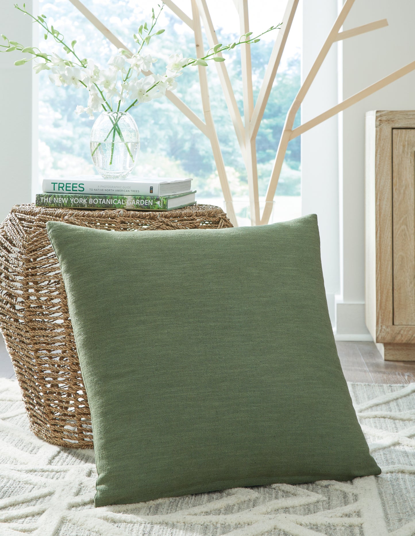 Auburndale Furniture Outlet - Ashley Furniture - Thaneville Pillows - Pillow (4/CS) / Green - A1001042