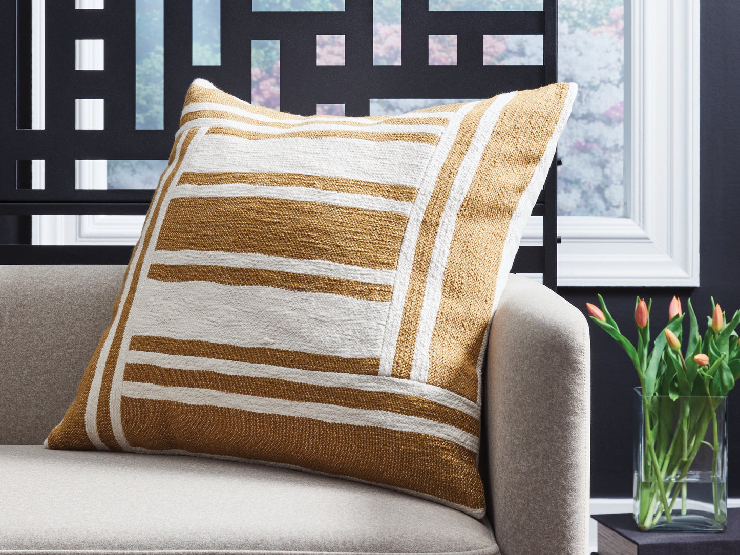 Auburndale Furniture Outlet - Ashley Furniture - Darrman Pillows - Pillow (4/CS) / Ochre/Ivory - A1001116