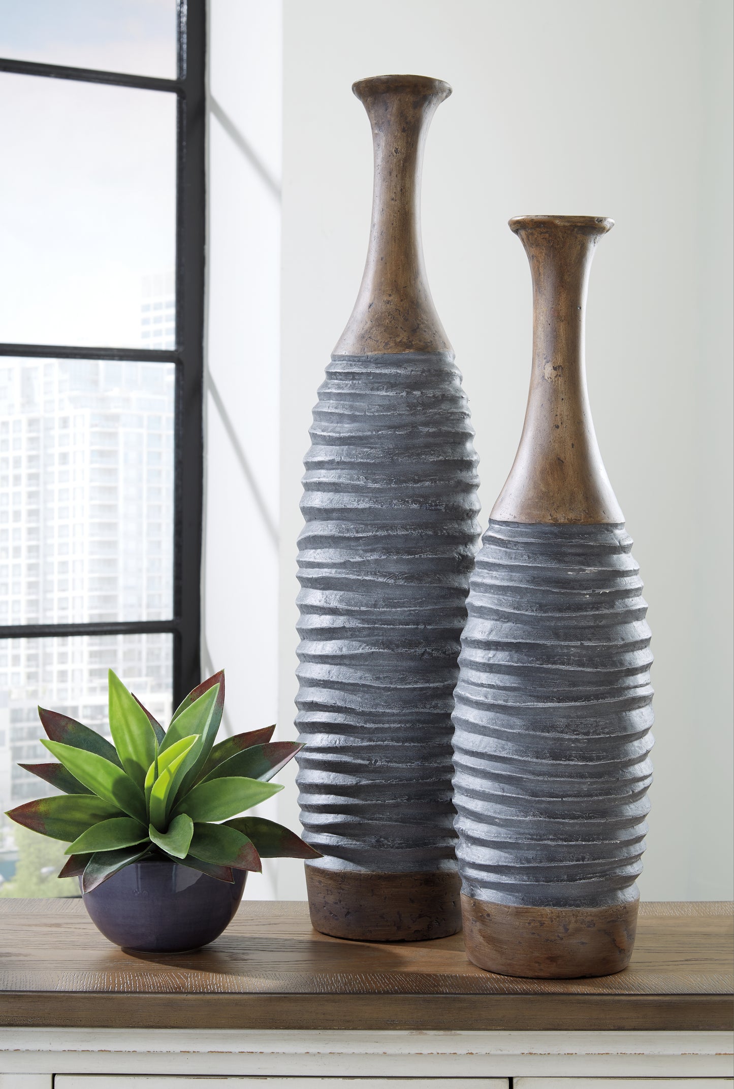 Auburndale Furniture Outlet - Ashley Furniture - Blayze Vase - Vase Set (Set of 2) / Antique Gray/Brown - A2000388