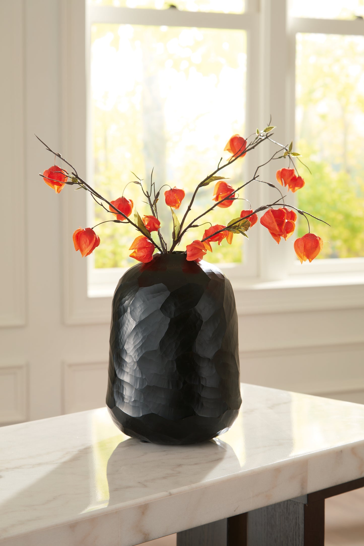 Auburndale Furniture Outlet - Ashley Furniture - Ryanford Vase - Vase / Black - A2000718