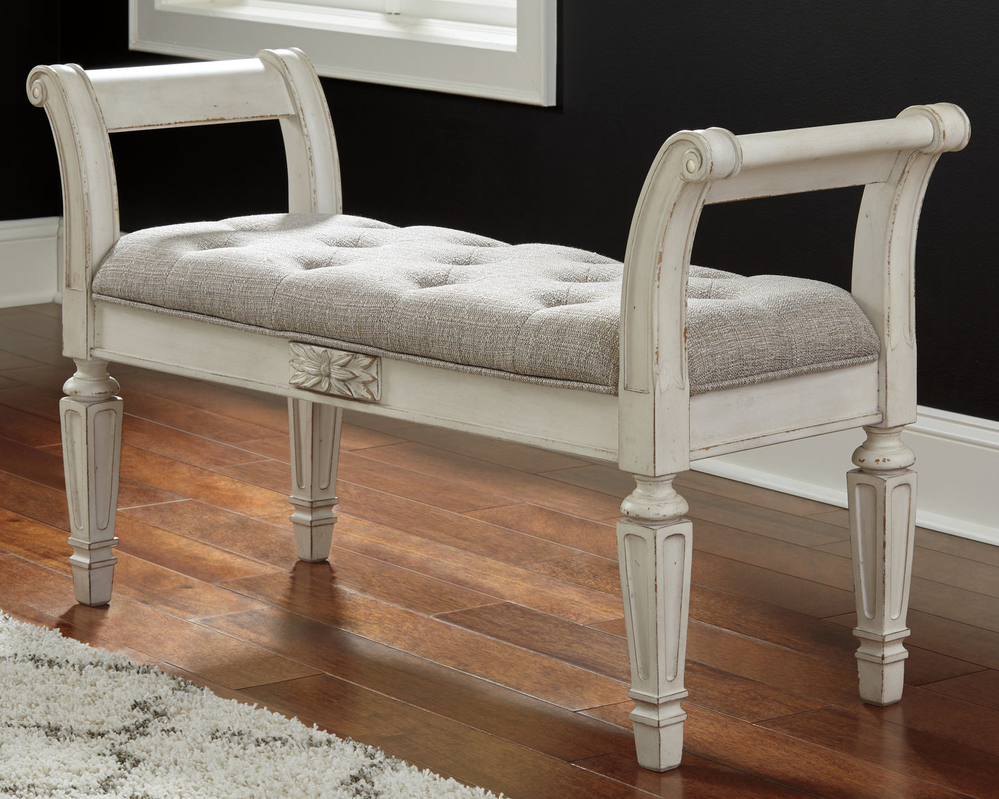 Auburndale Furniture Outlet - Ashley Furniture - Realyn Accent Bench - Accent Bench / Antique White / 46"W x 16"D x 26"H - A3000157