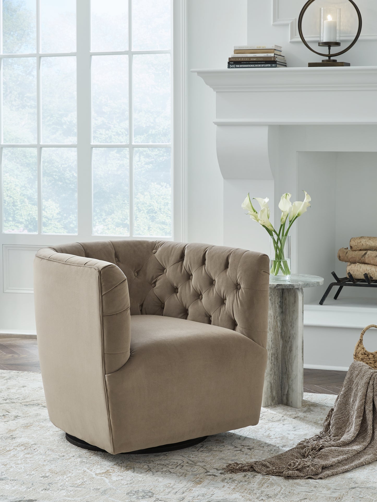 Auburndale Furniture Outlet - Ashley Furniture - Hayesler Swivel Accent Chair - Swivel Accent Chair / Cocoa - A3000661