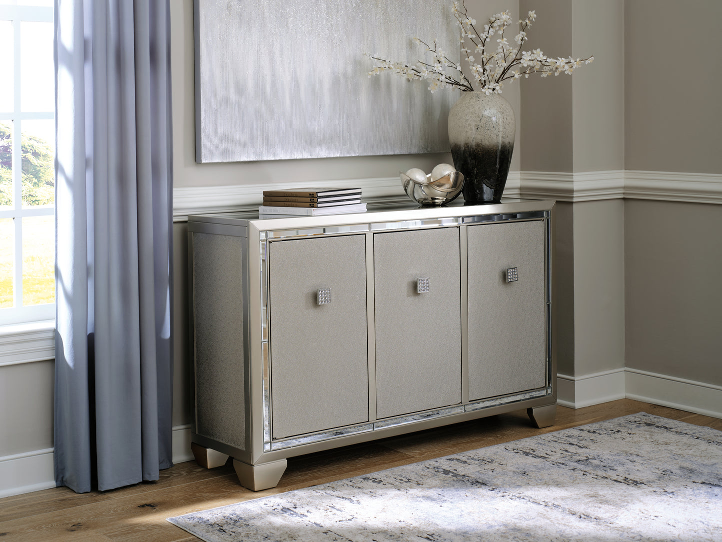 Auburndale Furniture Outlet - Ashley Furniture - Chaseton Accent Cabinet - Accent Cabinet / Champagne - A4000335