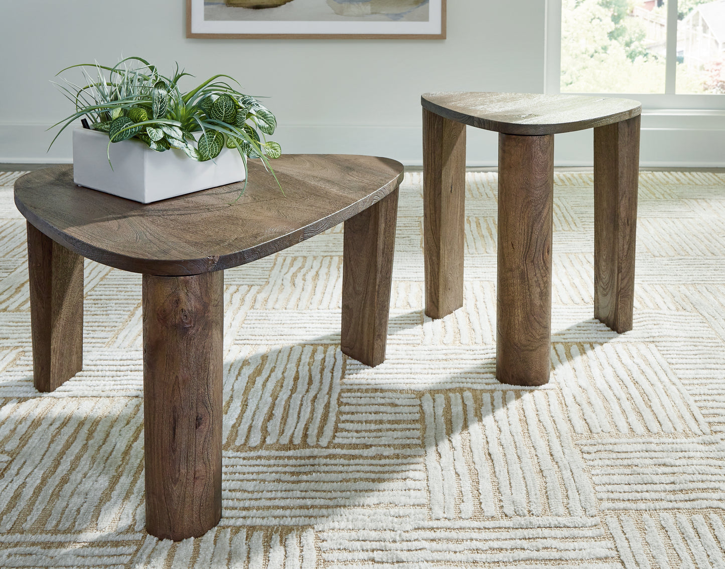 Auburndale Furniture Outlet - Ashley Furniture - Reidport Accent Coffee Table (Set of 2) - Accent Cocktail TBL Set (Set of 2) / Grayish Brown - A4000604