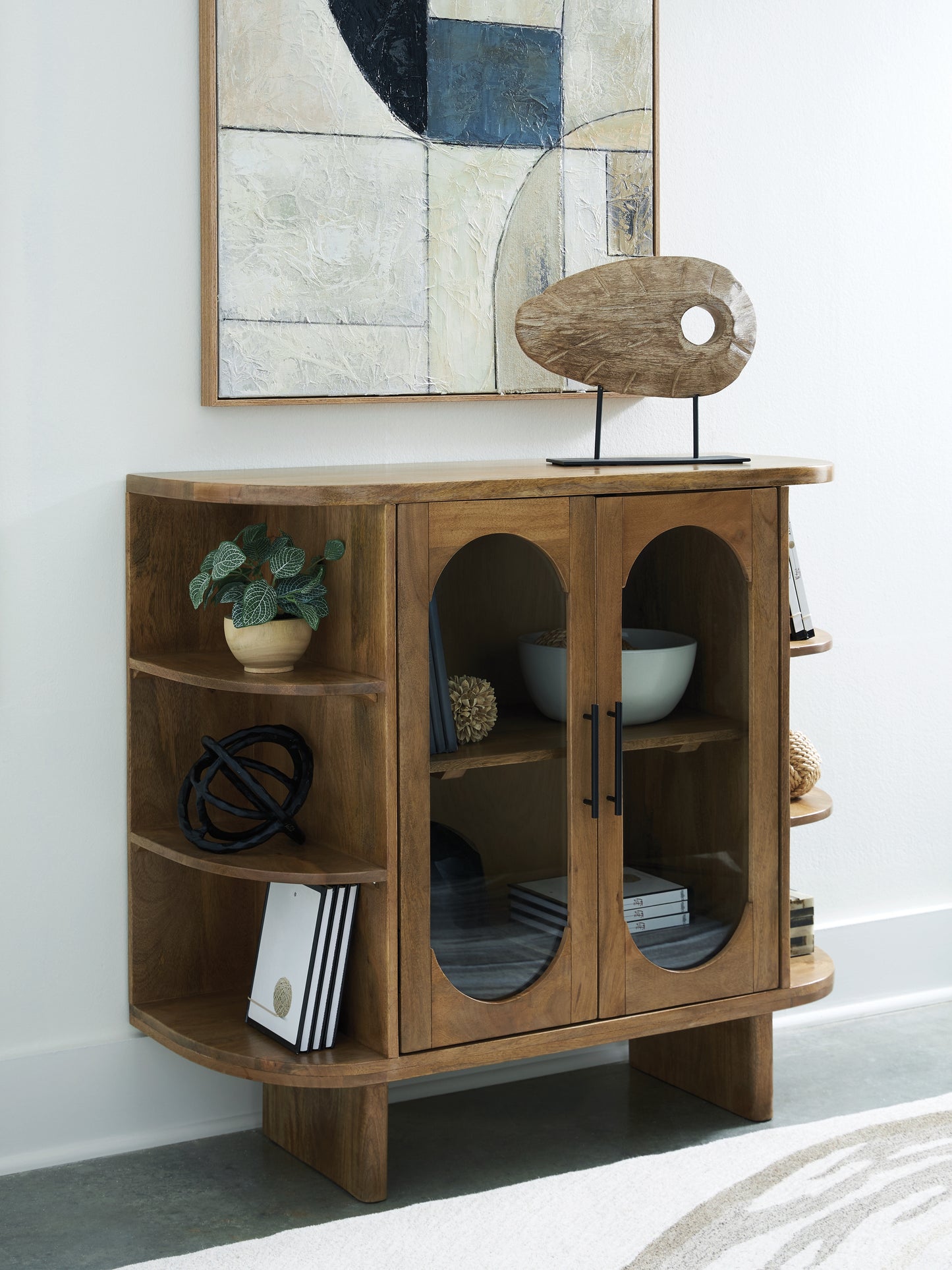 Auburndale Furniture Outlet - Ashley Furniture - Niall Accent Cabinet - Accent Cabinet / Light Brown - A4000707