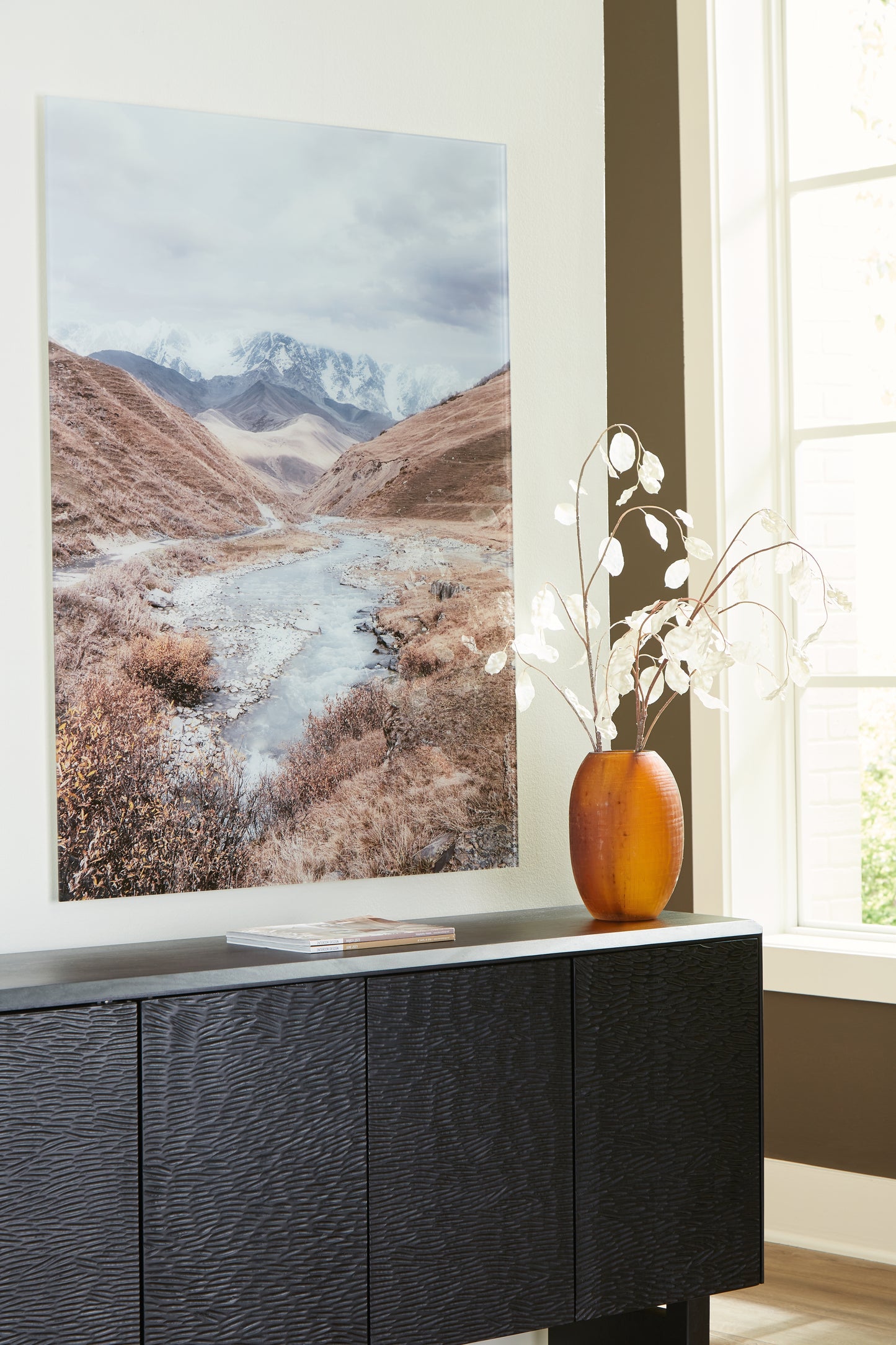 Auburndale Furniture Outlet - Ashley Furniture - Darinby Wall Decor - Wall Art / Gray/Brown/White - A8000420