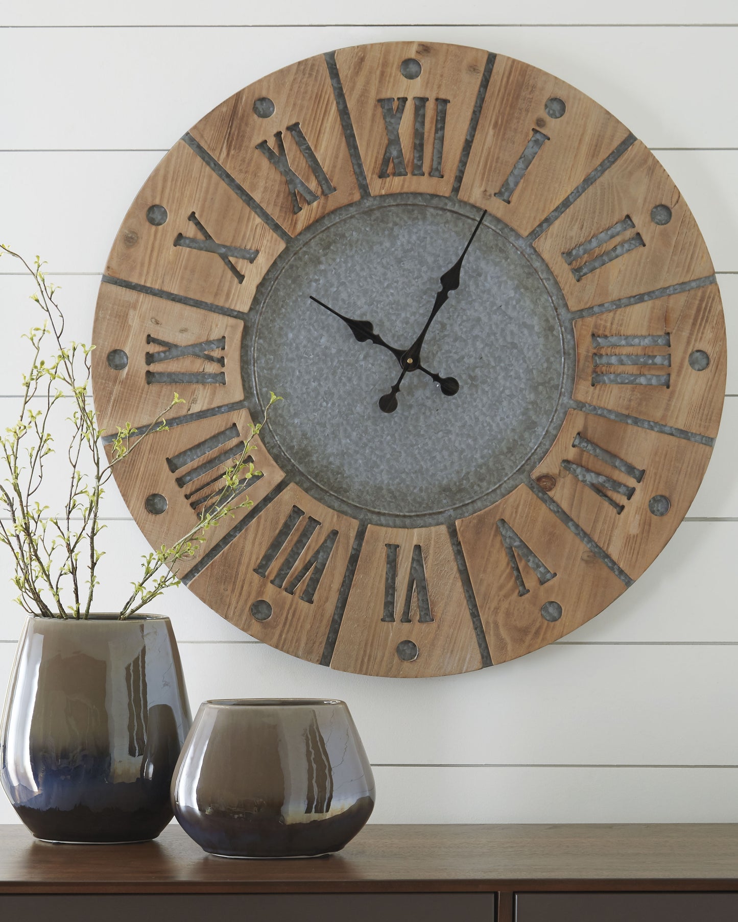 Auburndale Furniture Outlet - Ashley Furniture - Payson Wall Decor - Wall Clock / Antique Gray/Natural - A8010076