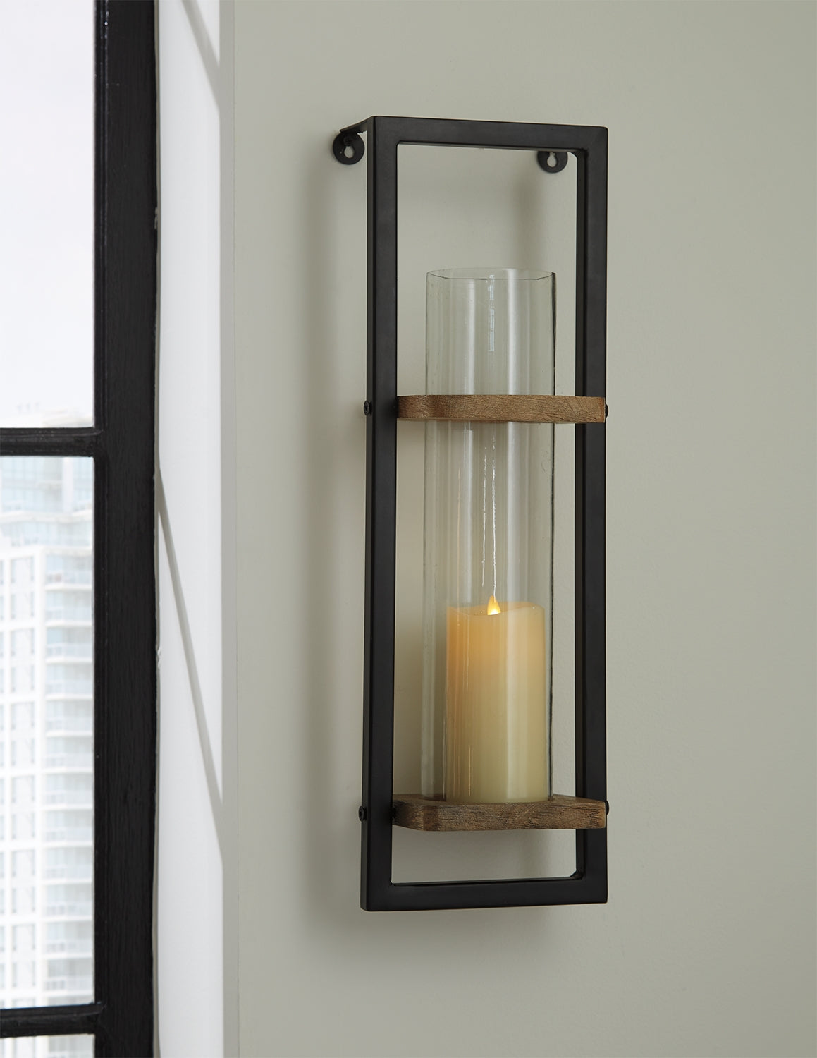 Auburndale Furniture Outlet - Ashley Furniture - Colburn Wall Decor - Wall Sconce / Natural/Black - A8010171