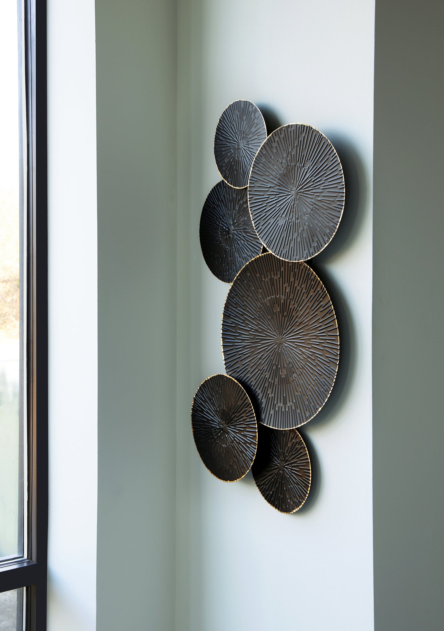 Auburndale Furniture Outlet - Ashley Furniture - Rhetlen Wall Decor - Wall Decor / Black/Gold Finish - A8010301