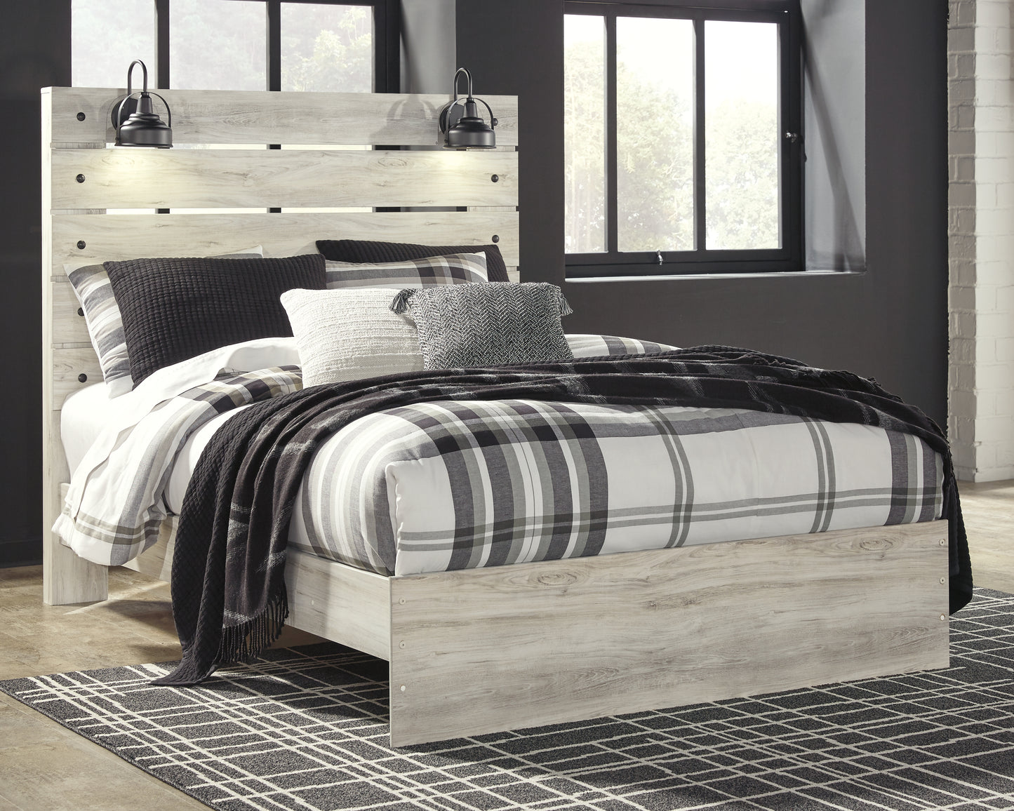 Auburndale Furniture Outlet - Ashley Furniture - Cambeck Bedroom - Queen Panel Bed / Whitewash - B192B4