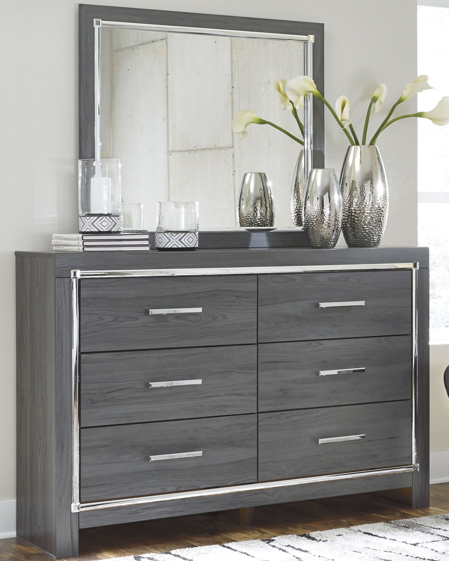Auburndale Furniture Outlet - Ashley Furniture - Lodanna Bedroom - Dresser and Mirror / Gray - B214B1