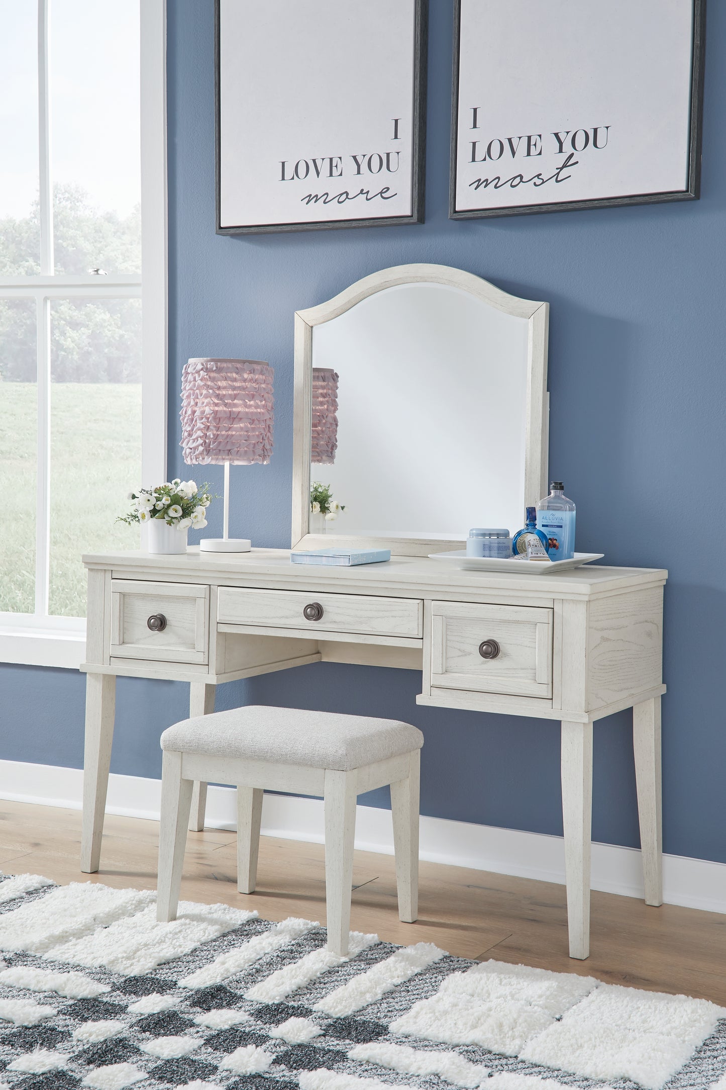 Auburndale Furniture Outlet - Ashley Furniture - Robbinsdale Mirrored Vanity with Bench - Mirrored Vanity with Bench / Antique White - B742B11