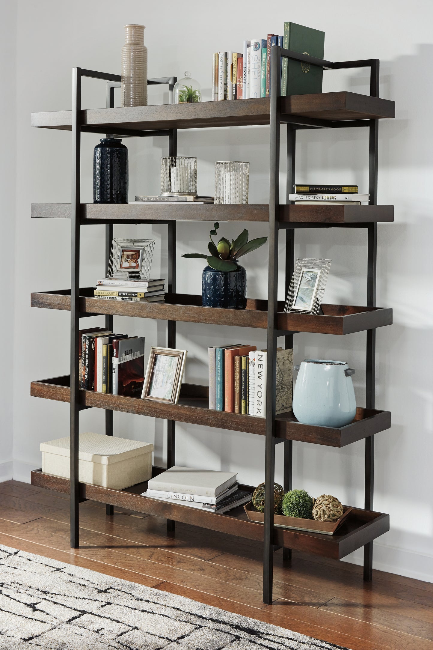 Auburndale Furniture Outlet - Ashley Furniture - Starmore Bookcase - Bookcase / Brown - H633-70