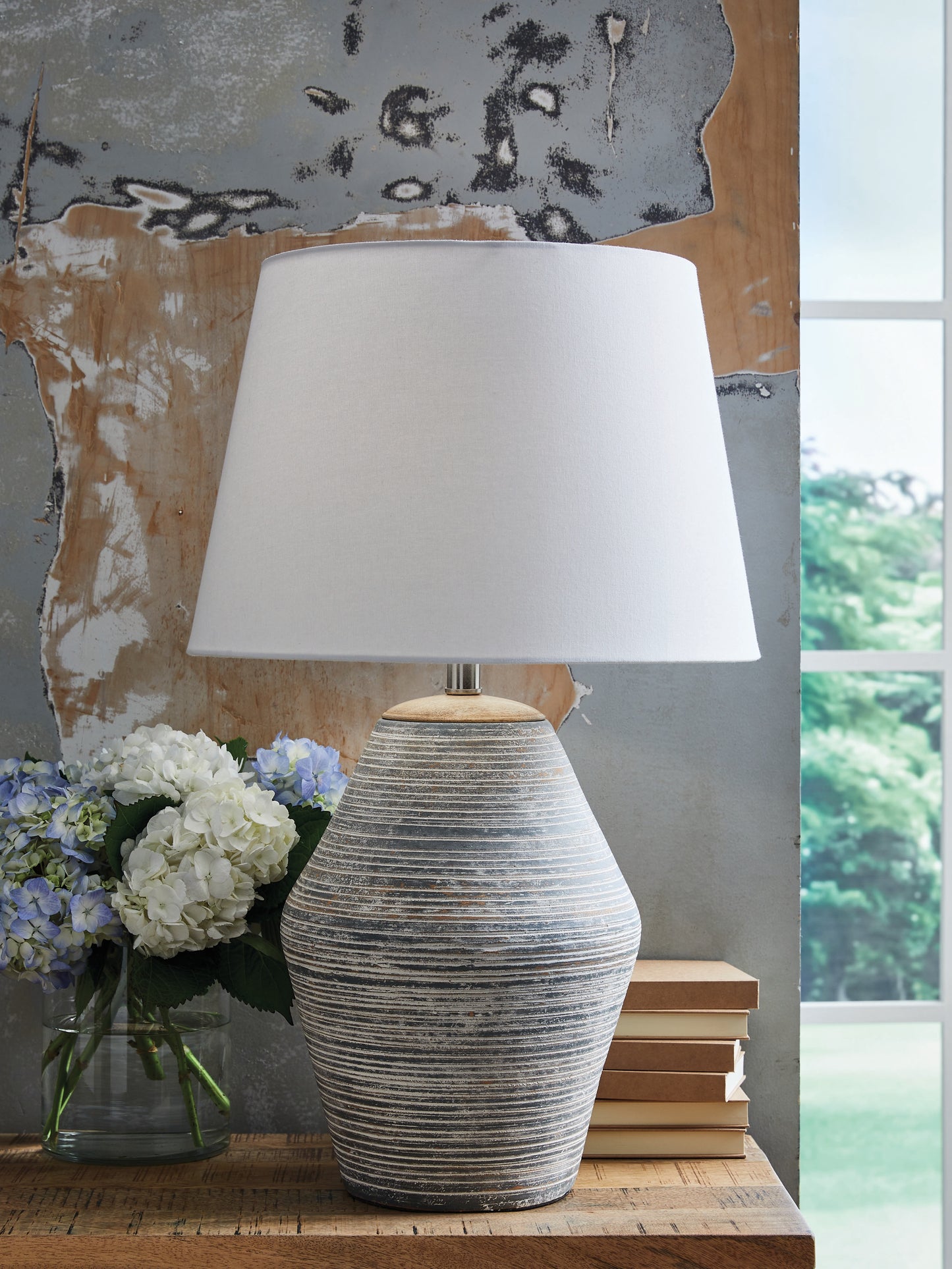 Auburndale Furniture Outlet - Ashley Furniture - Lawrock Lighting - Terracotta Table Lamp (1/CN) / Antique Blue - L100834