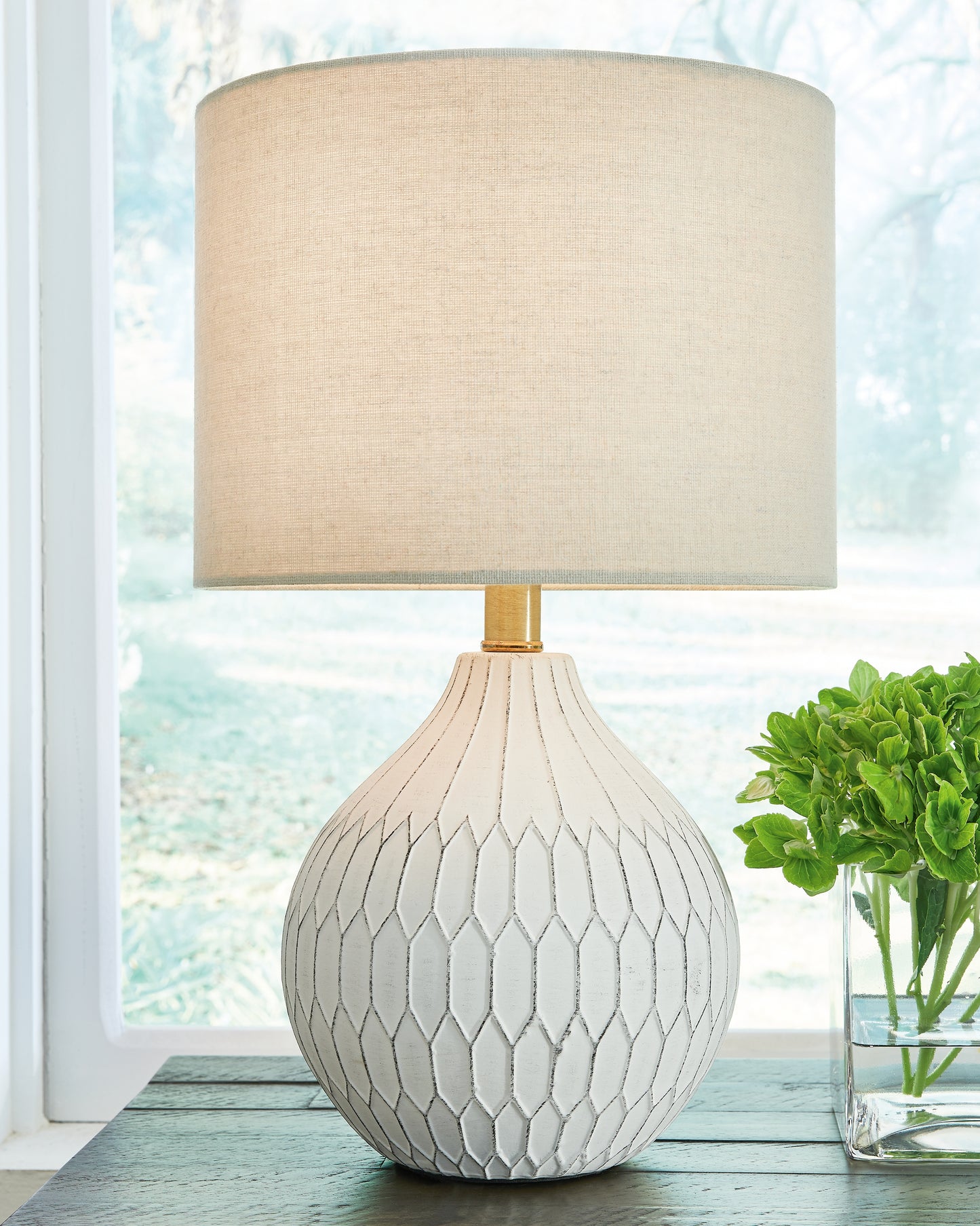 Auburndale Furniture Outlet - Ashley Furniture - Wardmont Lighting - Table Lamp (Set of 2) / White - L180094X2