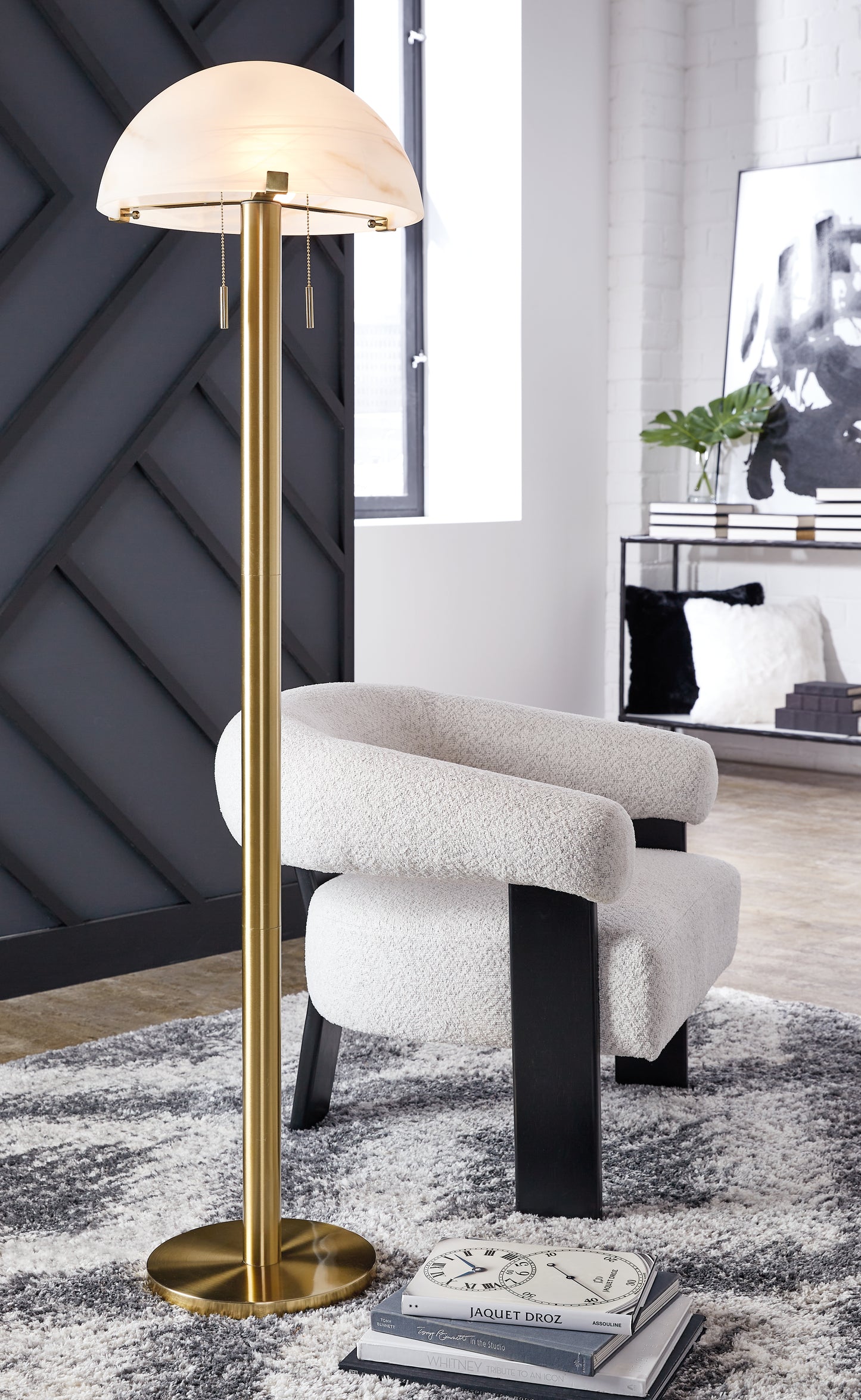 Auburndale Furniture Outlet - Ashley Furniture - Tobbinsen Lighting - Metal Floor Lamp (1/CN) / Brass Finish - L208421