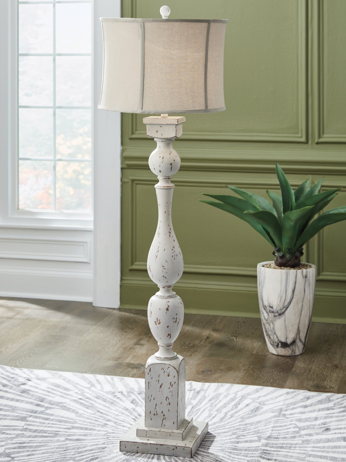Auburndale Furniture Outlet - Ashley Furniture - Madsbrook Lighting - Poly Floor Lamp (1/CN) / Antique White - L235921