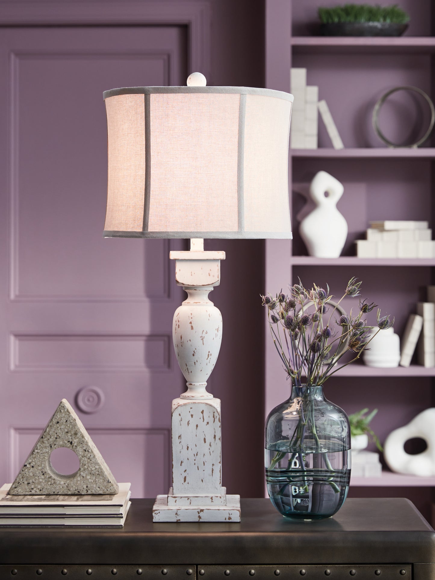Auburndale Furniture Outlet - Ashley Furniture - Madsbrook Lighting - Poly Floor Lamp (1/CN) / Antique White - L235921