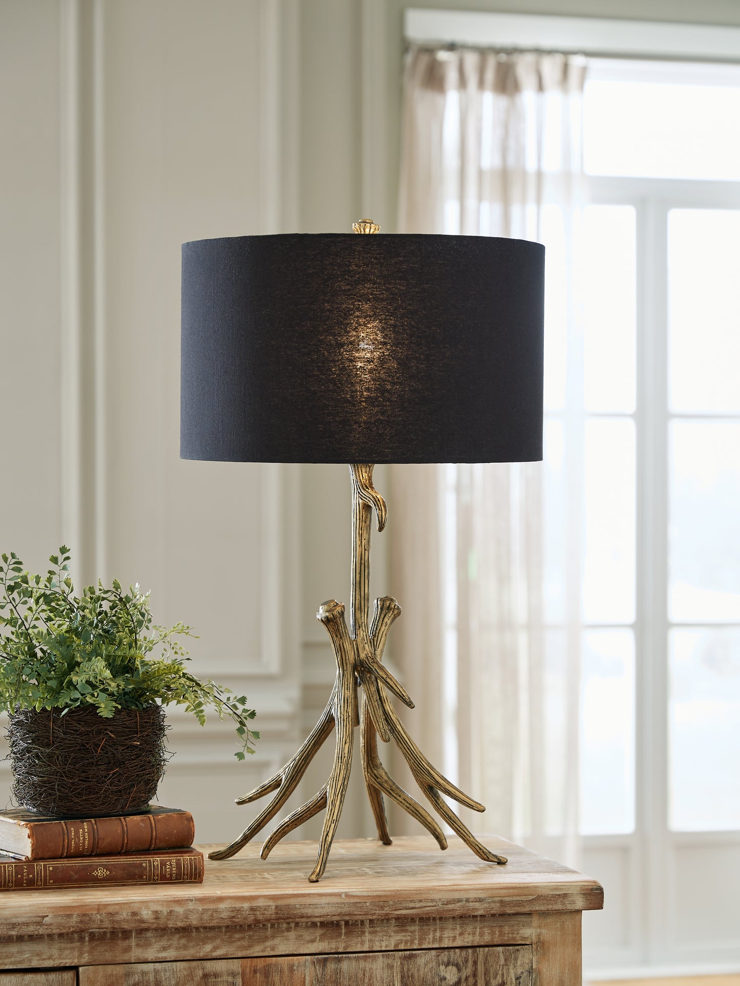 Auburndale Furniture Outlet - Ashley Furniture - Josney Lighting - 2-Piece Lamp Set / Antique Gold Finish - L317034X2