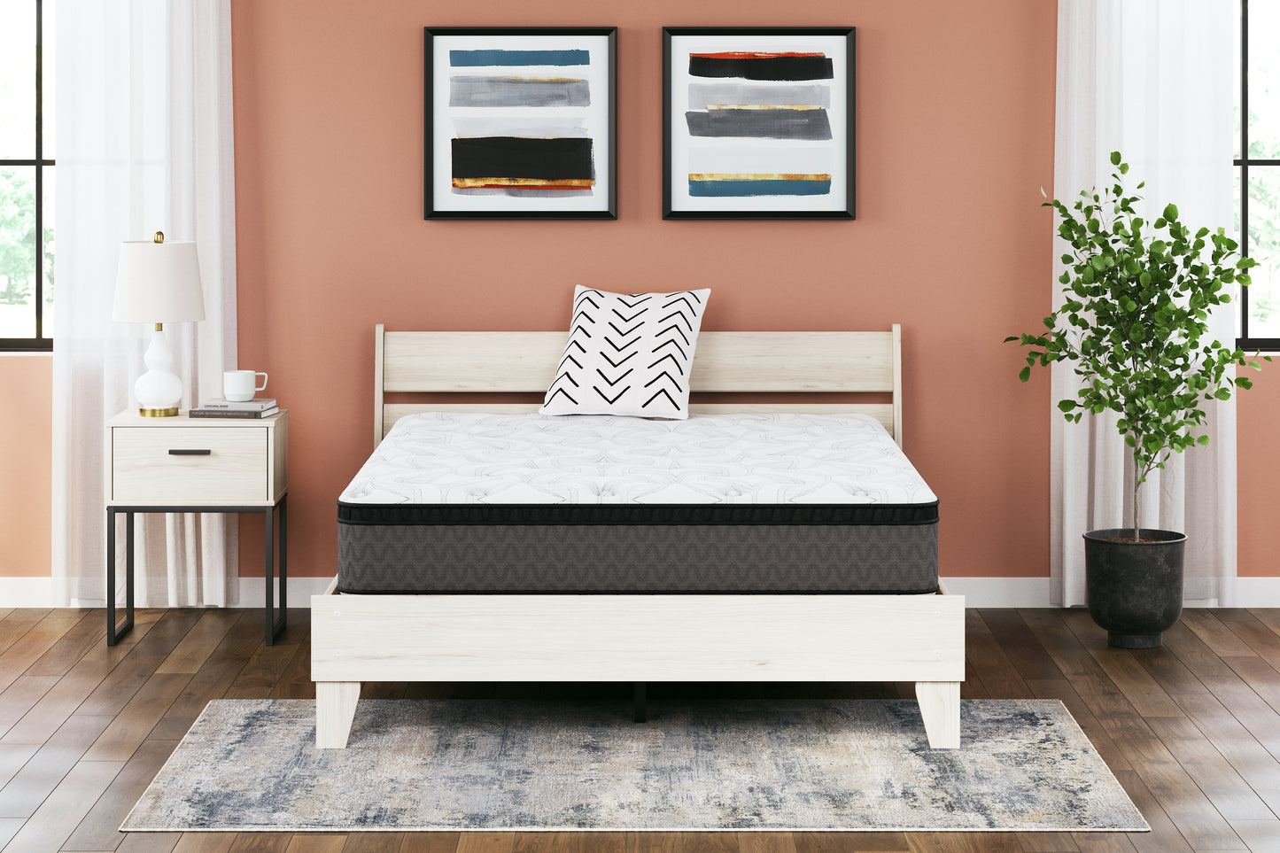 Auburndale Furniture Outlet - Ashley Furniture - 12 Inch Pocketed Hybrid Mattresses - Queen / White - M59031