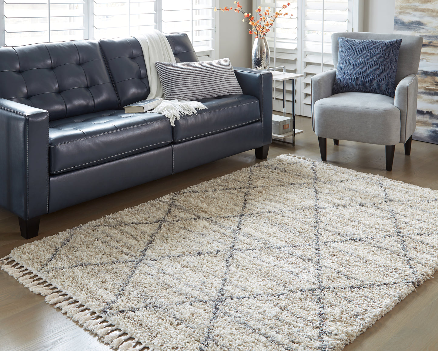 Auburndale Furniture Outlet - Ashley Furniture - Abdalah Rug - 5' x 7' Rug / Beige/Gray - R404622
