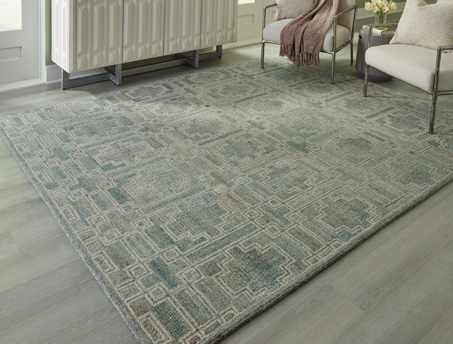 Auburndale Furniture Outlet - Ashley Furniture - Jossland Rug - 8' x 10' Rug / Green/Ivory - R406911