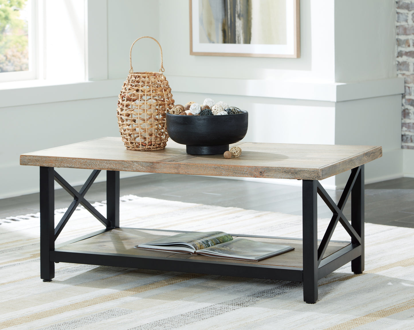 Auburndale Furniture Outlet - Ashley Furniture - Bristenfort Coffee Table - Rectangular Cocktail Table / Brown/Black - T685-1