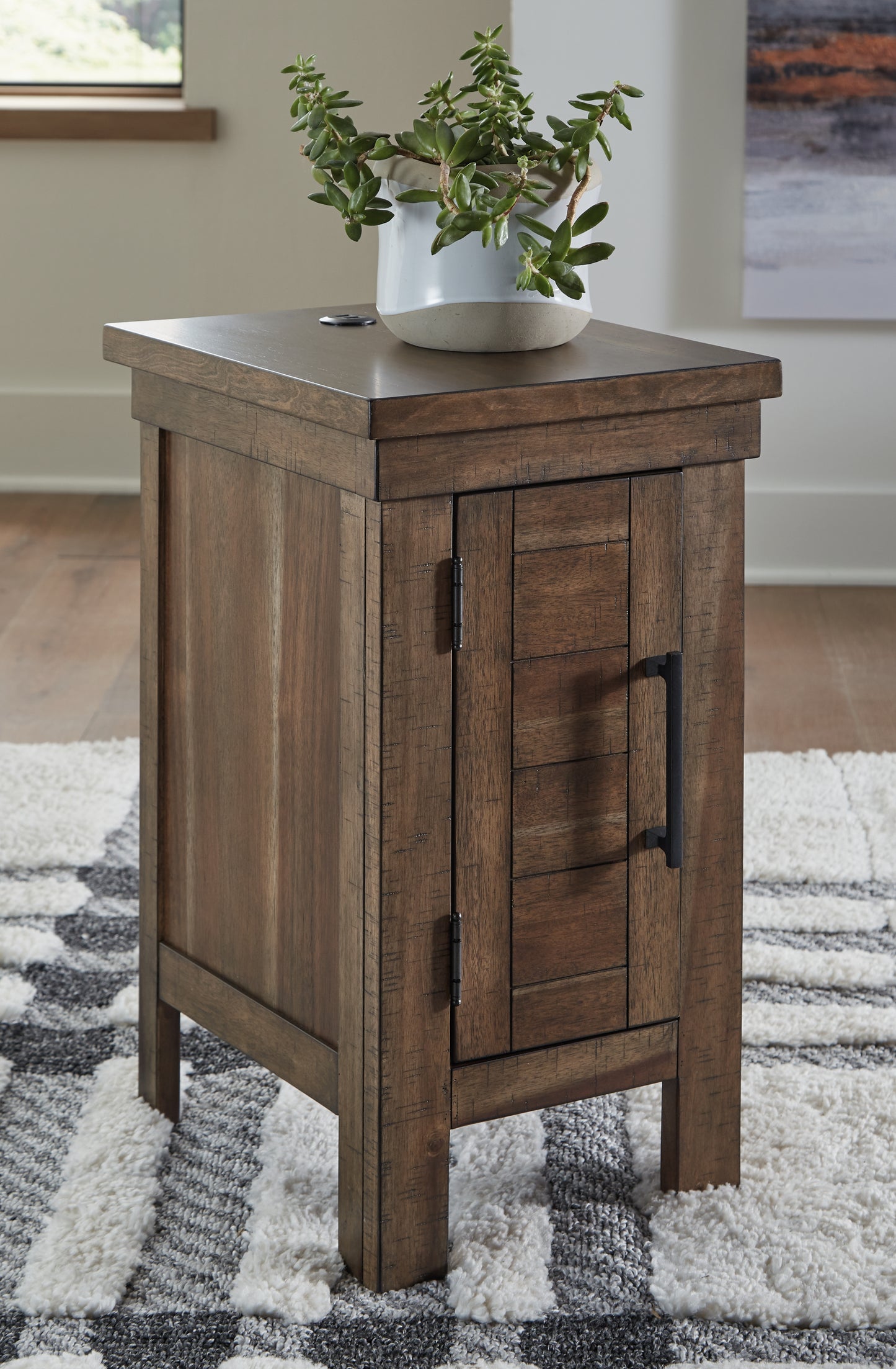 Auburndale Furniture Outlet - Ashley Furniture - Moriville Chairside End Table - Chair Side End Table / Grayish Brown - T731-7
