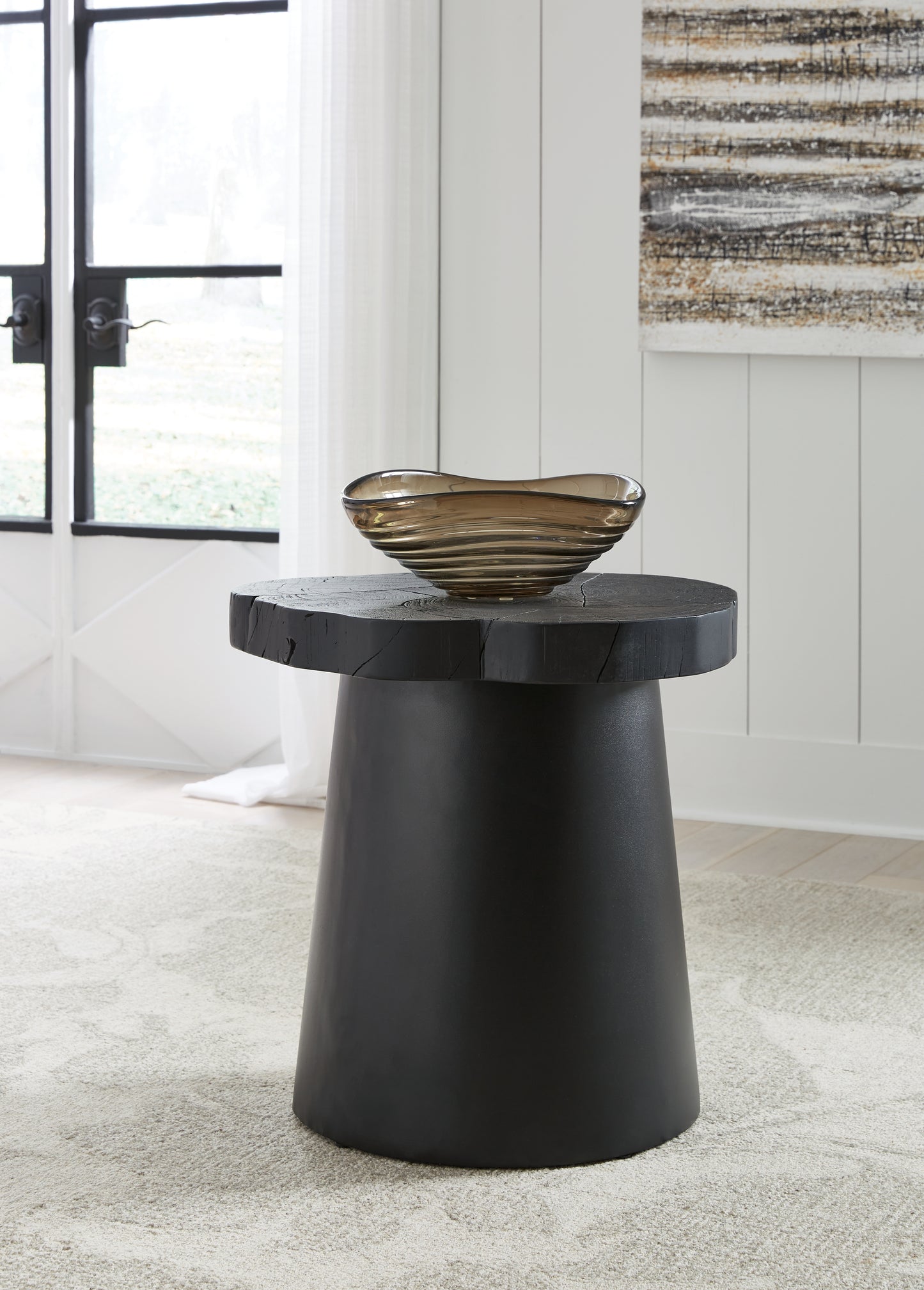 Auburndale Furniture Outlet - Ashley Furniture - Wimbell End Table - Round End Table / Black - T970-6