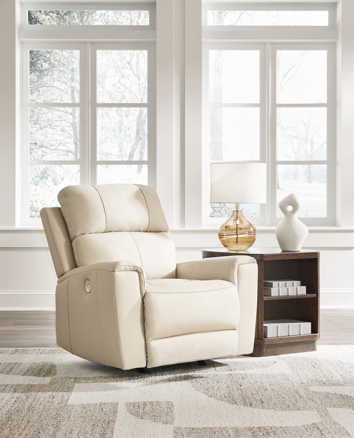 Auburndale Furniture Outlet - Ashley Furniture - Dahlmoore Living Room - Power Rocker Recliner / Almond - U1320098