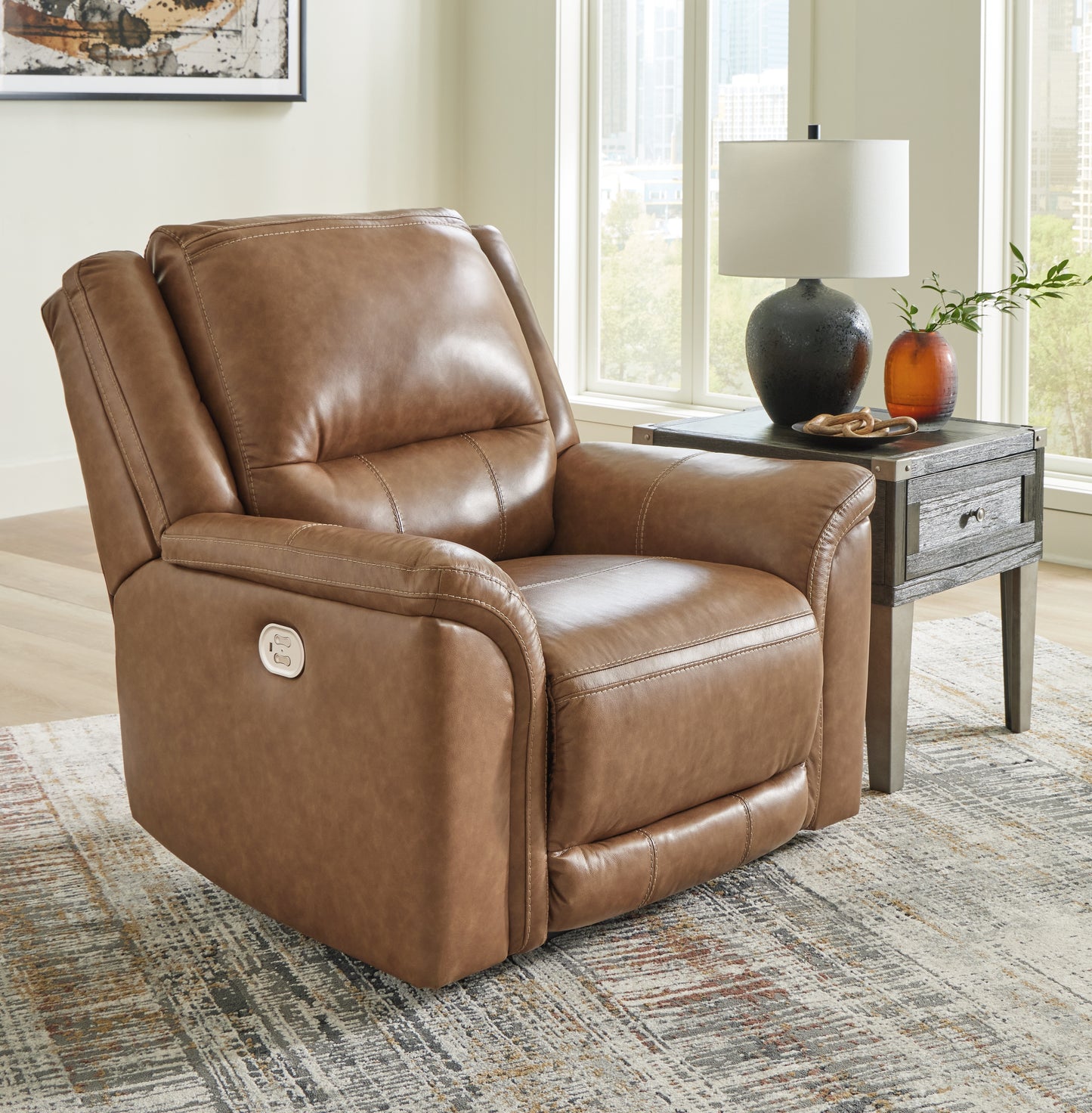 Auburndale Furniture Outlet - Ashley Furniture - Trasimeno Living Room - PWR Recliner/ADJ Headrest / Caramel - U8281513
