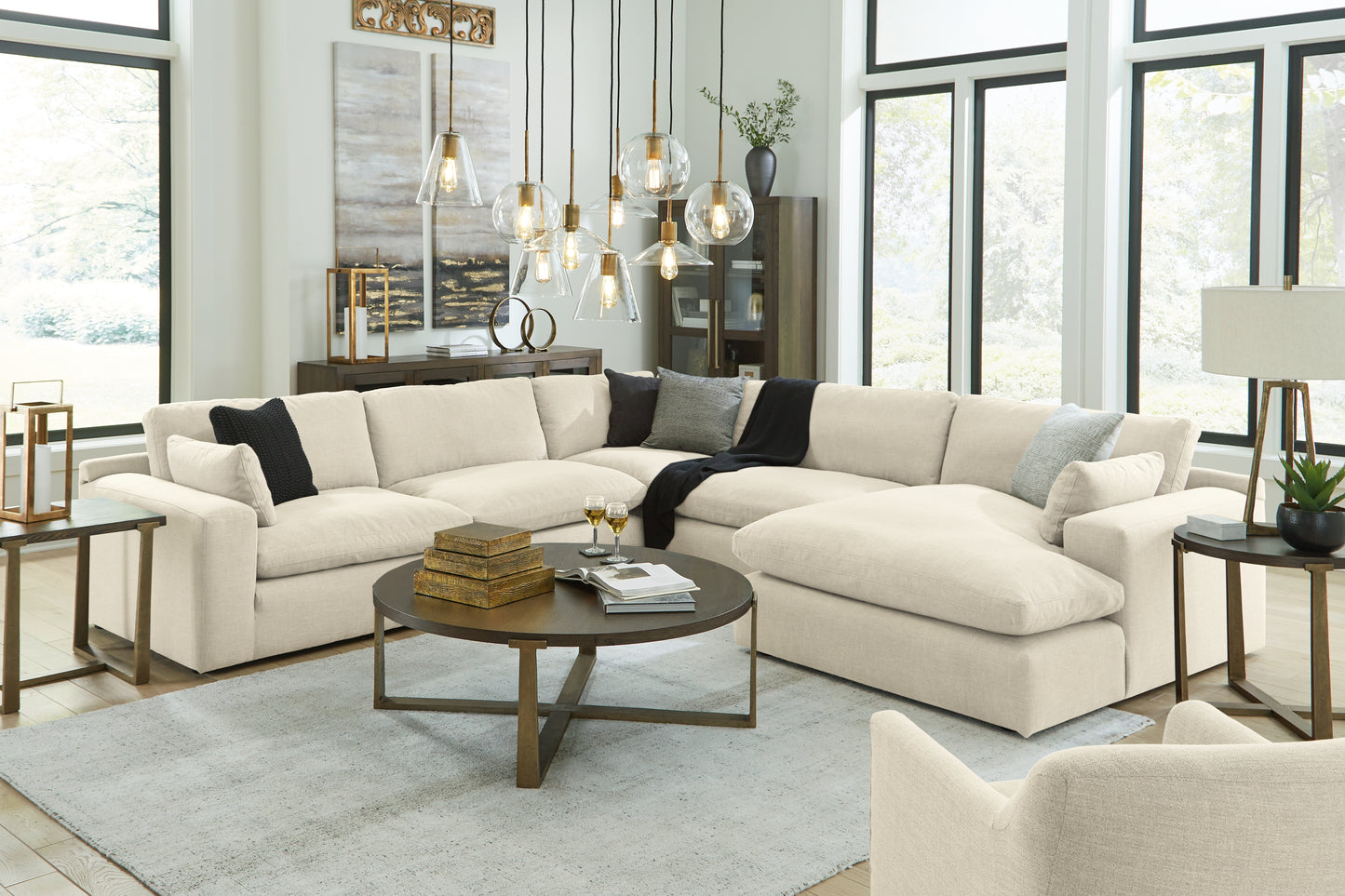 Elyza Sectional
