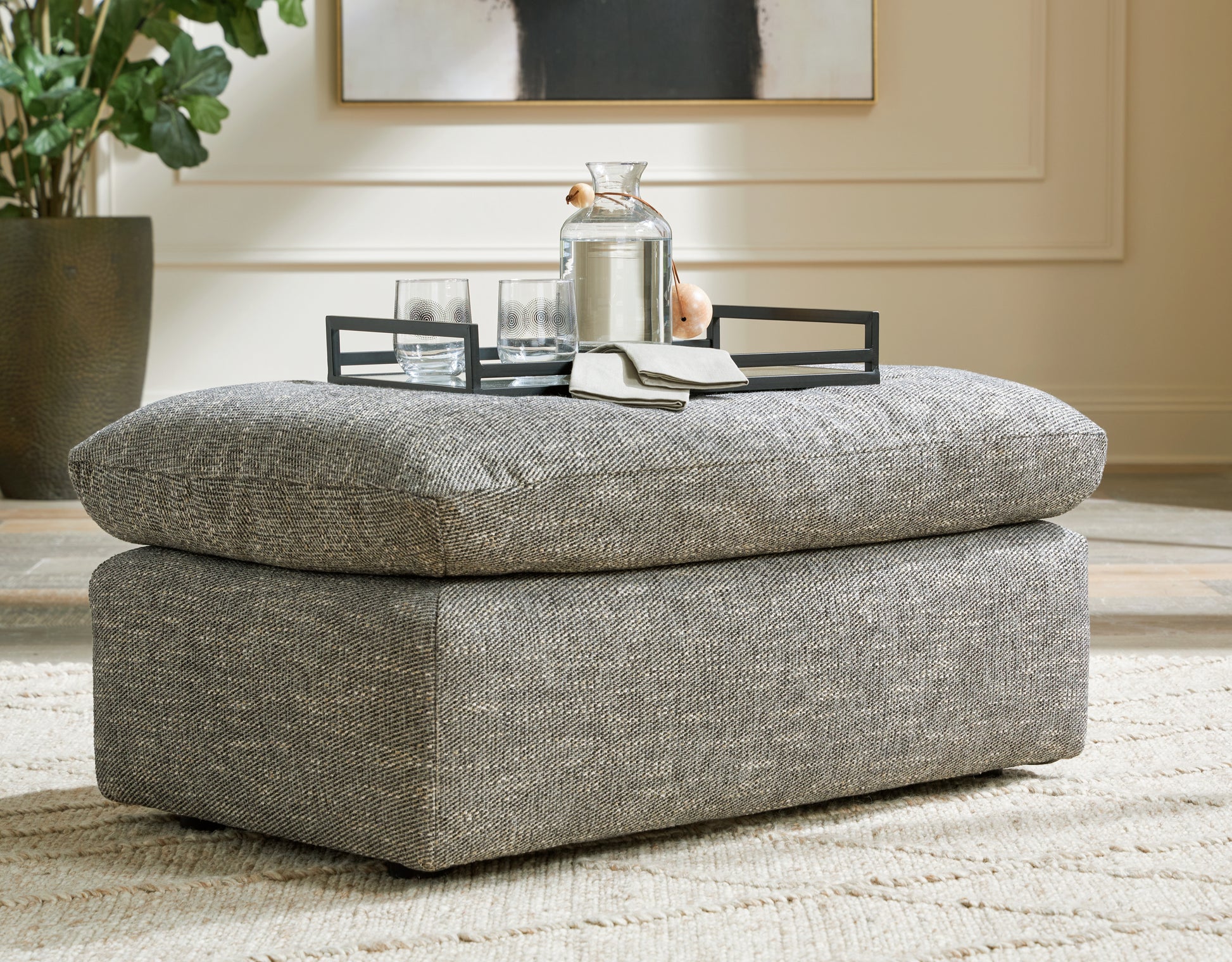 Auburndale Furniture Outlet - Ashley Furniture - Dramatic Living Room - Ottoman / Granite - 1170214