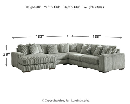 Lindyn Sectional