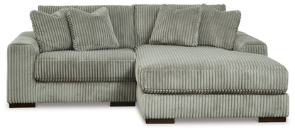 Lindyn Sectional