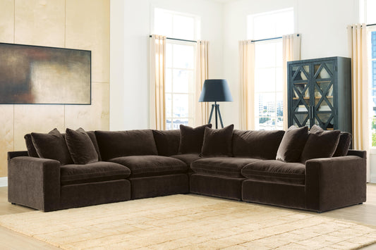 Auburndale Furniture Outlet - Ashley Furniture - Maxton Heights Sectional - RAF 5-Piece Sectional - 67807S4