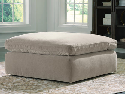Auburndale Furniture Outlet - Ashley Furniture - Maxton Heights Living Room - Oversized Accent Ottoman / Pebble - 6780808