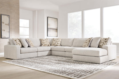 Auburndale Furniture Outlet - Ashley Furniture - Kestrie Sectional - RAF 6-Piece Sectional with Chaise - PC68706S15