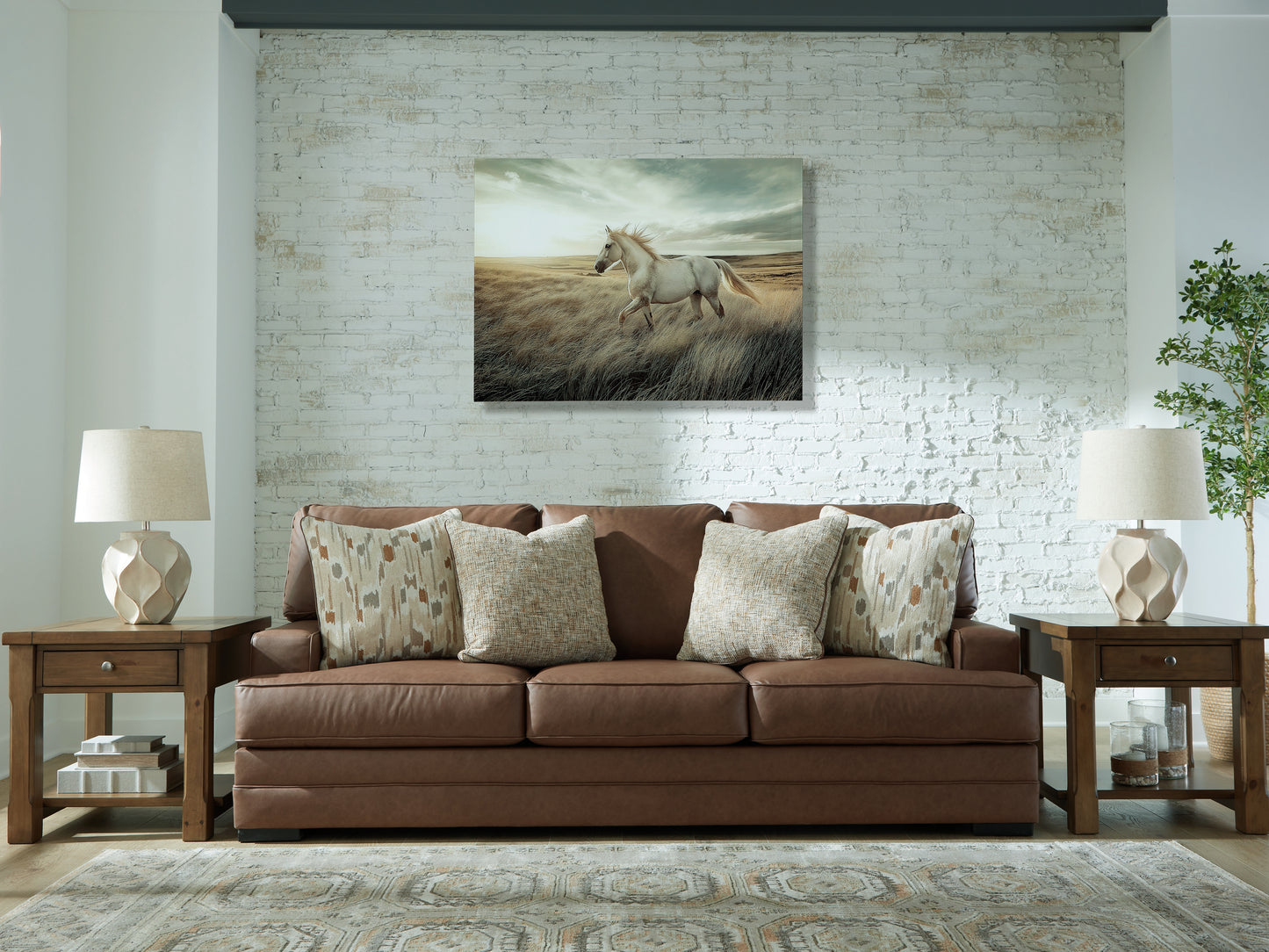 Auburndale Furniture Outlet - Ashley Furniture - VillaCourt Living Room - Sofa / Caramel - 7490938
