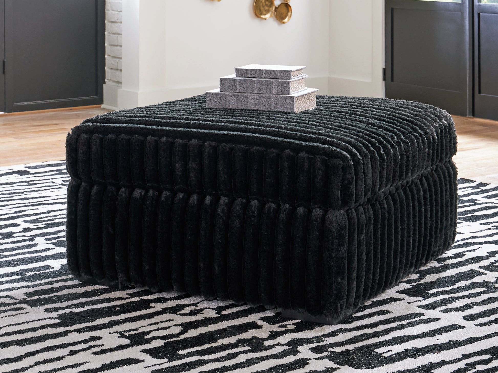 Auburndale Furniture Outlet - Ashley Furniture - Midnight-Madness Living Room - Loveseat / Chocolate - 9810435